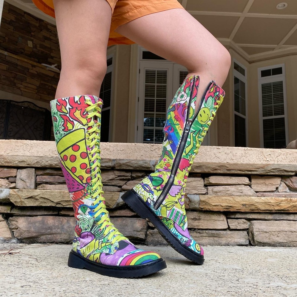 HIGH ON PIZZA HIGH CUT ZIP UP BOOTS